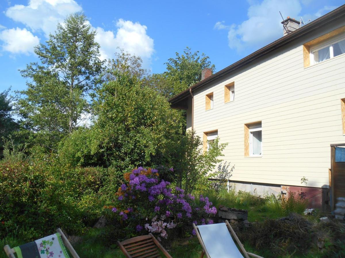 Au Val Des Meuris Panzió Taintrux Kültér fotó